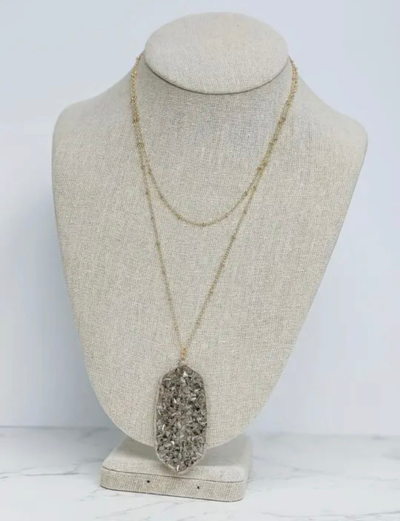 Beaded Pendant Long Necklace
