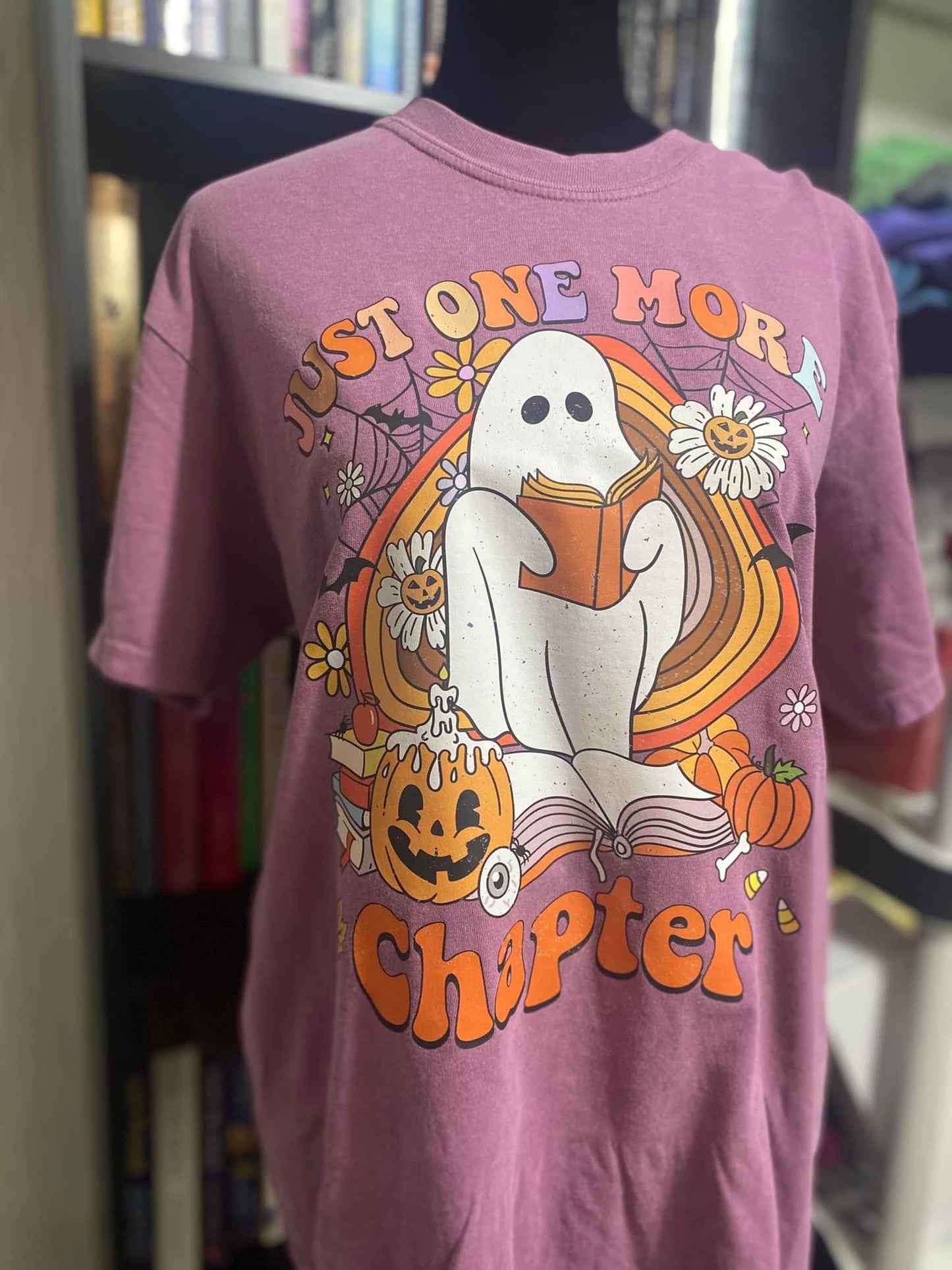 Just One More Chapter Ghost Tshirt