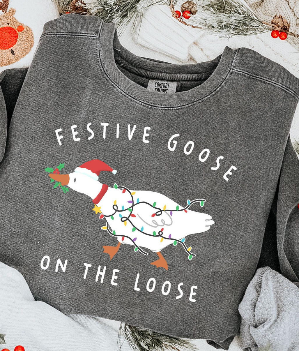 Festive Goose on the Loose