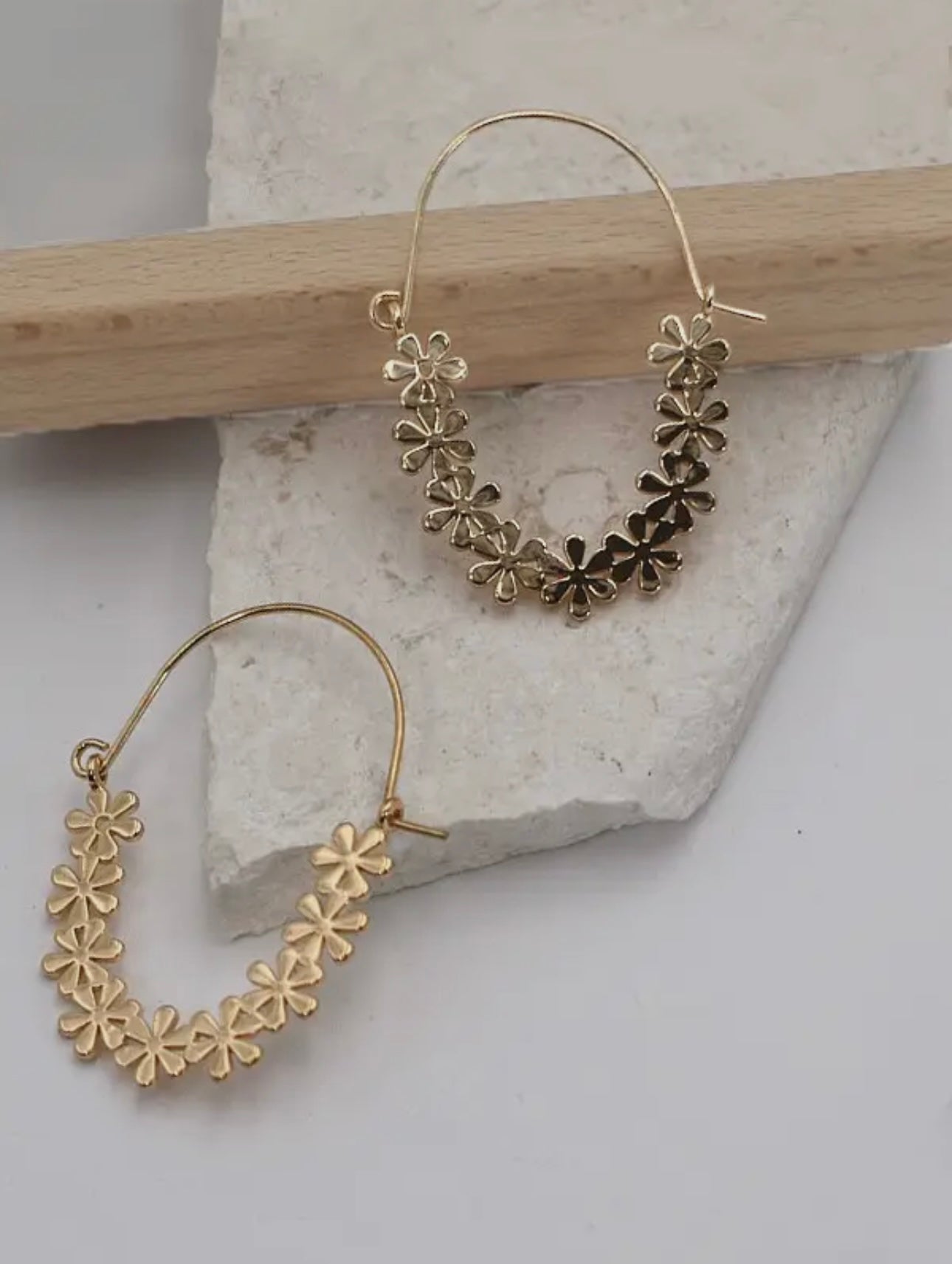 Gold Daisy Hoop Earrings